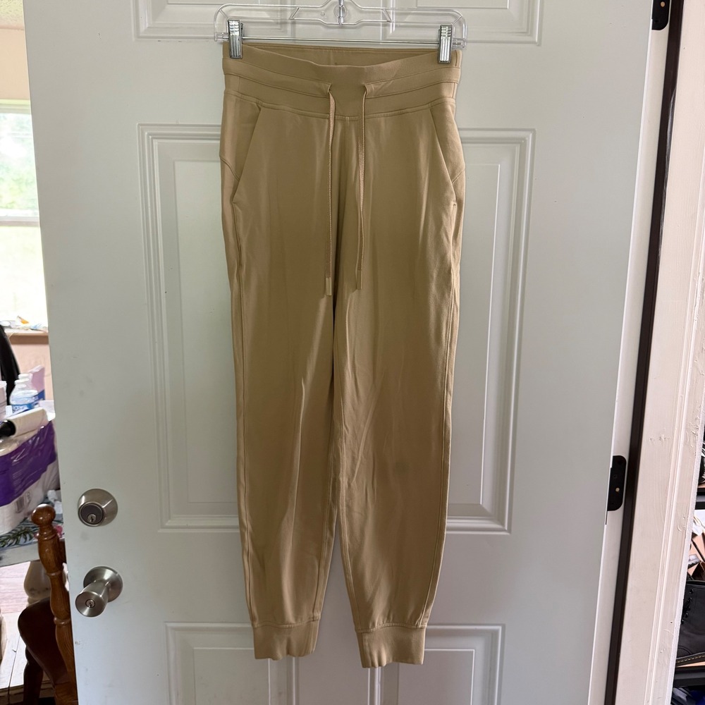 Lululemon Ready to Rulu Joggers 29", size 4,‎ Trench, W5CP1S